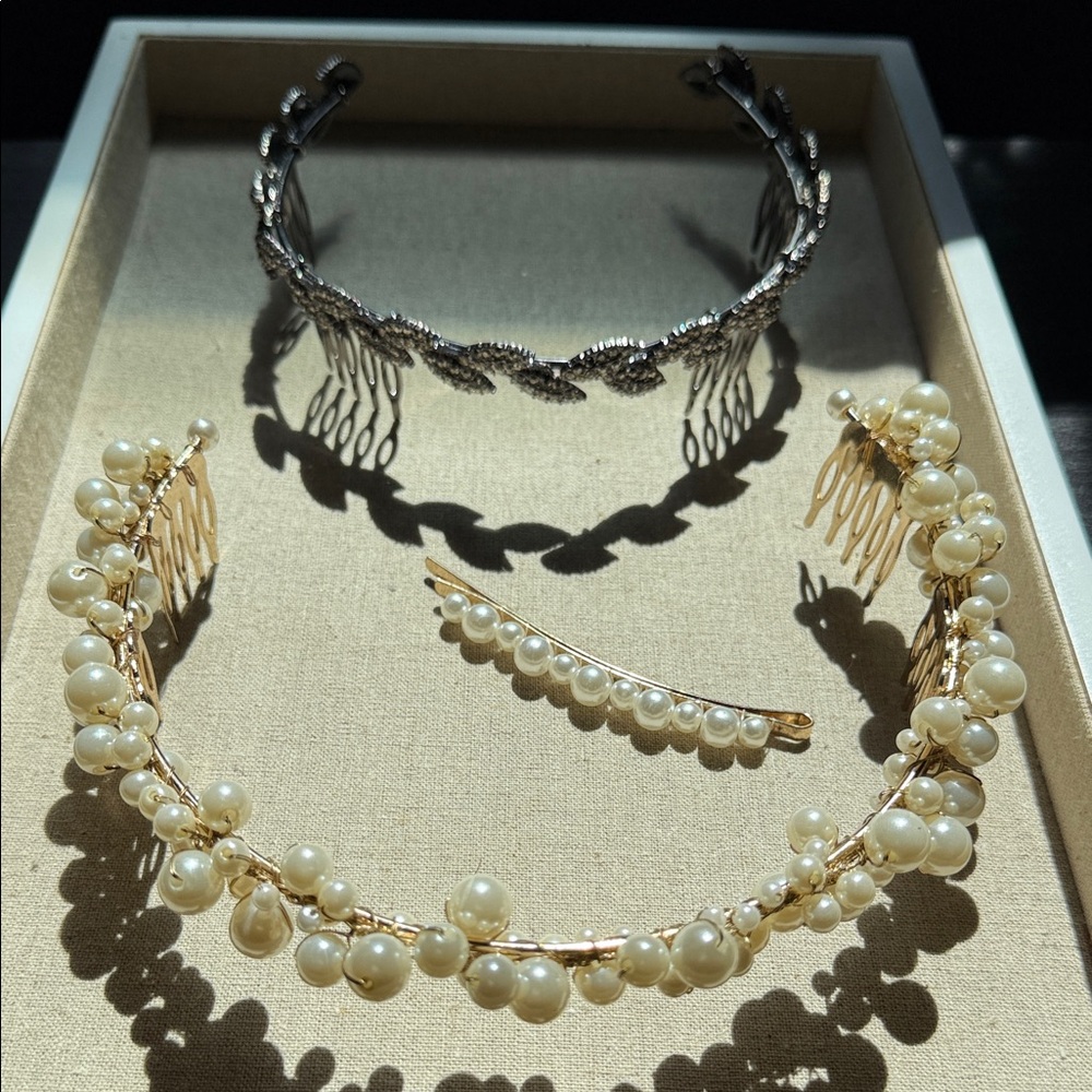 Elegant Pearl and Silver Hair Accessories Set
